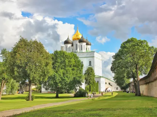 Древние крепости Руси: Псков-Изборск-Печоры