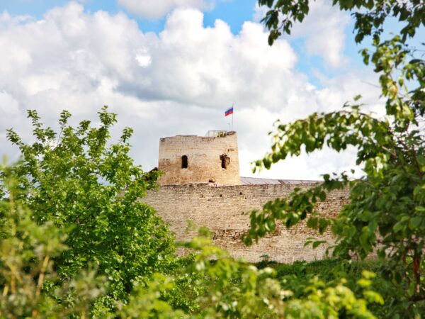 Северные крепости: Великий Новгород, Псков, Изборск, Печоры